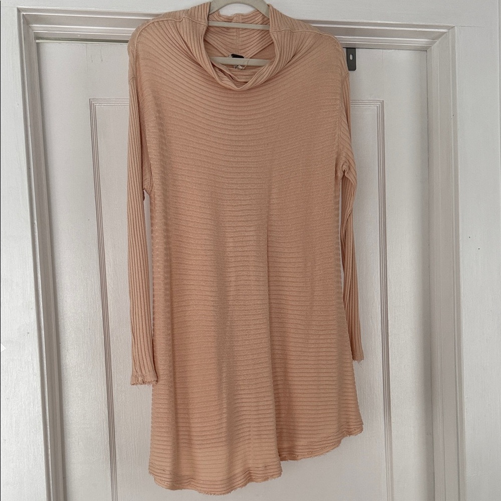 We The Free Light Pink Ribbed Dress or tunic
